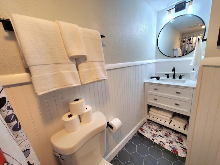 Remodeled 2Bd/2Ba Condo Mins From Universal Studio Орландо Экстерьер фото